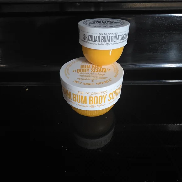 Sol de Janeiro Brazilian Bum Bum Cream and Body Scrub Set #62 - Picture 3 of 4